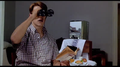 Il talento di Mr. Ripley.1999.Tom Ripley si reca in Italia alla ricerca di Dickie, quando riesce a trovarlo resta affascinato dallo stile di vita che l'uomo conduce in compagnia della sua fidanzata, così lo uccide e ne assume l'identità