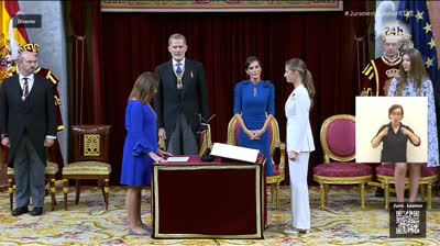 La Princesa Leonor jura la Constitución Española