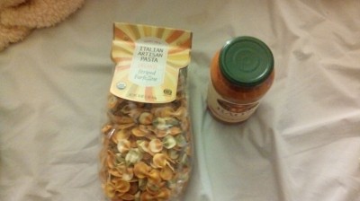 PASTA AND SAUCE BECAUSE THE FOOD DON'T COME RIGHT NOR TEST GOOD.
